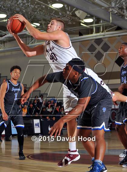 Thumbnail 1 in Desert Pines vs. Mercer Island (MaxPreps Holiday Classic) photogallery.