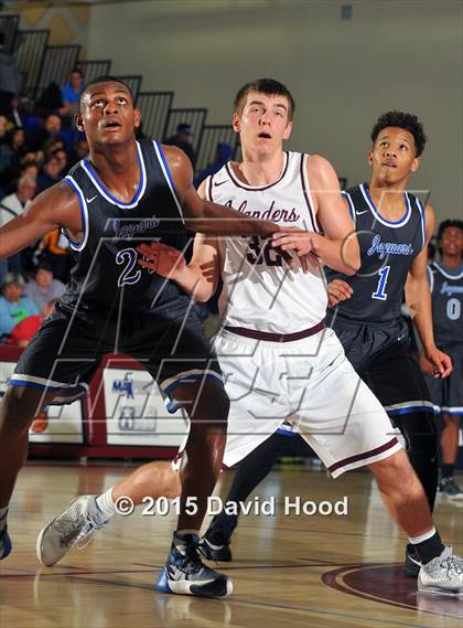 Thumbnail 3 in Desert Pines vs. Mercer Island (MaxPreps Holiday Classic) photogallery.
