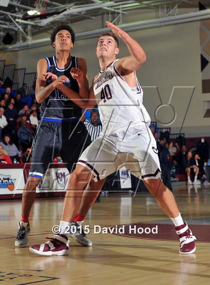 Thumbnail 3 in Desert Pines vs. Mercer Island (MaxPreps Holiday Classic) photogallery.