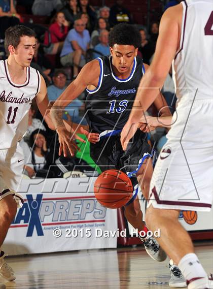 Thumbnail 2 in Desert Pines vs. Mercer Island (MaxPreps Holiday Classic) photogallery.