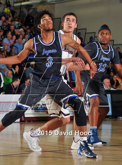 Thumbnail 3 in Desert Pines vs. Mercer Island (MaxPreps Holiday Classic) photogallery.