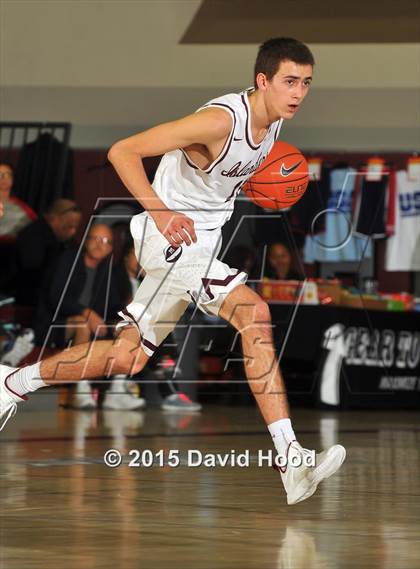 Thumbnail 3 in Desert Pines vs. Mercer Island (MaxPreps Holiday Classic) photogallery.