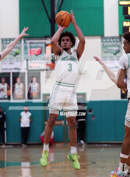 Thumbnail 2 in Ardrey Kell @ Myers Park (NCHSAA 4A Round 2) photogallery.