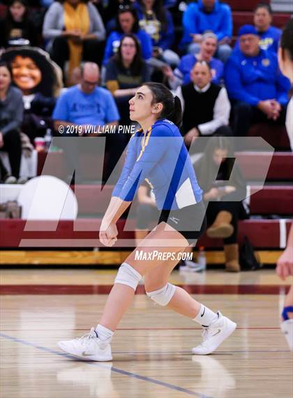 Thumbnail 3 in Ardsley vs. Red Hook (NYSPHSAA Class B Regional Semifinal) photogallery.