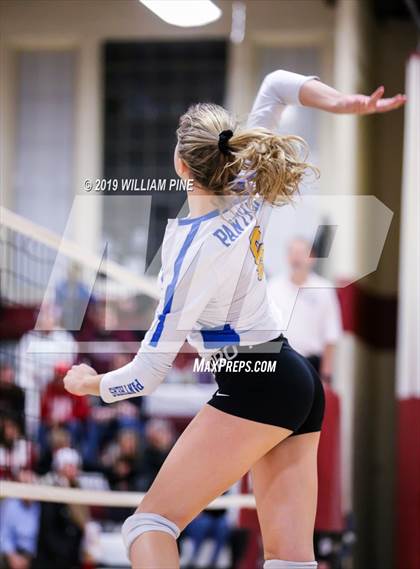 Thumbnail 3 in Ardsley vs. Red Hook (NYSPHSAA Class B Regional Semifinal) photogallery.