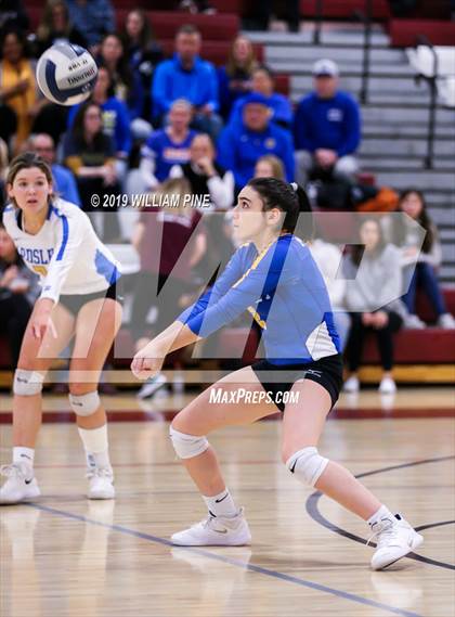 Thumbnail 3 in Ardsley vs. Red Hook (NYSPHSAA Class B Regional Semifinal) photogallery.