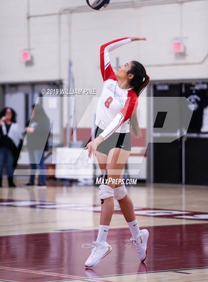 Thumbnail 3 in Ardsley vs. Red Hook (NYSPHSAA Class B Regional Semifinal) photogallery.