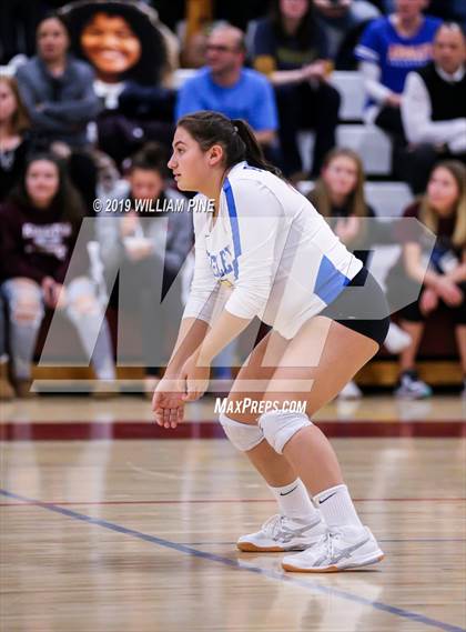 Thumbnail 2 in Ardsley vs. Red Hook (NYSPHSAA Class B Regional Semifinal) photogallery.