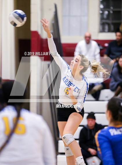 Thumbnail 3 in Ardsley vs. Red Hook (NYSPHSAA Class B Regional Semifinal) photogallery.