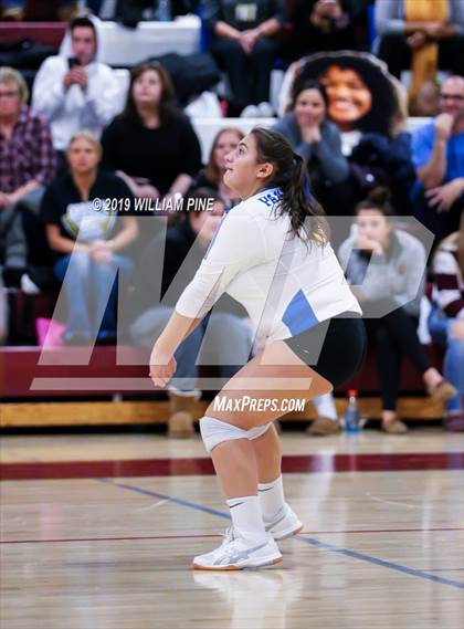 Thumbnail 3 in Ardsley vs. Red Hook (NYSPHSAA Class B Regional Semifinal) photogallery.
