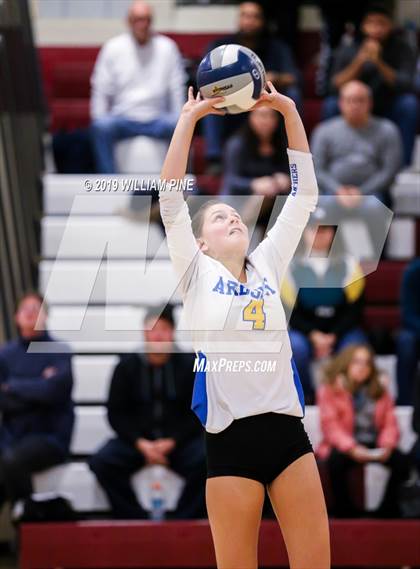 Thumbnail 3 in Ardsley vs. Red Hook (NYSPHSAA Class B Regional Semifinal) photogallery.