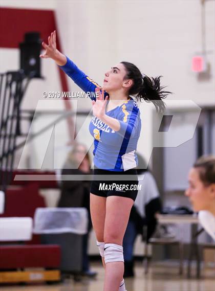 Thumbnail 1 in Ardsley vs. Red Hook (NYSPHSAA Class B Regional Semifinal) photogallery.