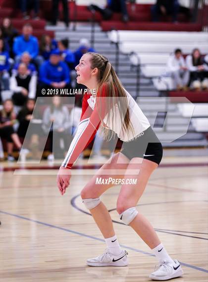 Thumbnail 2 in Ardsley vs. Red Hook (NYSPHSAA Class B Regional Semifinal) photogallery.