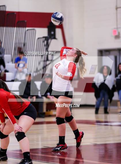 Thumbnail 3 in Ardsley vs. Red Hook (NYSPHSAA Class B Regional Semifinal) photogallery.