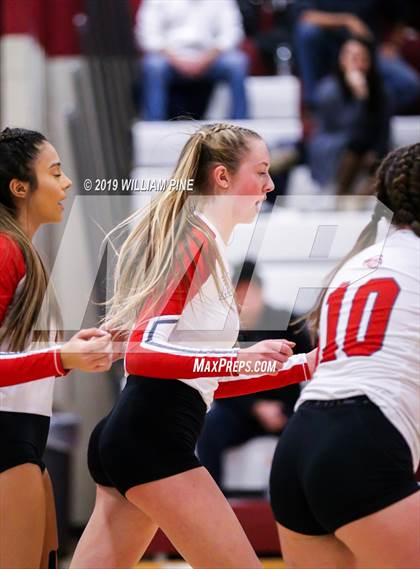 Thumbnail 3 in Ardsley vs. Red Hook (NYSPHSAA Class B Regional Semifinal) photogallery.