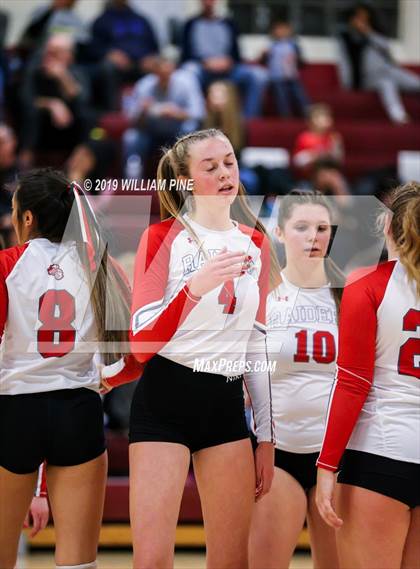 Thumbnail 2 in Ardsley vs. Red Hook (NYSPHSAA Class B Regional Semifinal) photogallery.