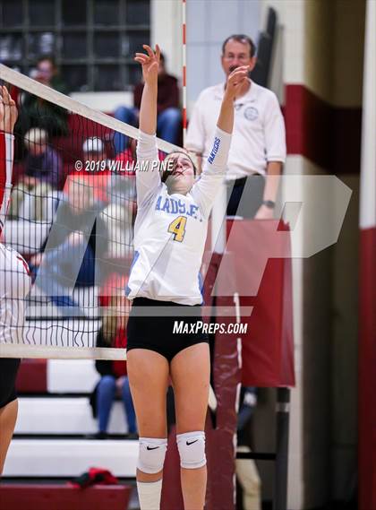 Thumbnail 2 in Ardsley vs. Red Hook (NYSPHSAA Class B Regional Semifinal) photogallery.