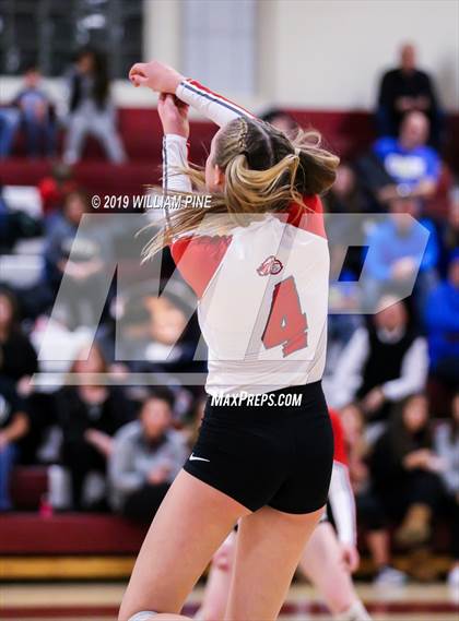 Thumbnail 2 in Ardsley vs. Red Hook (NYSPHSAA Class B Regional Semifinal) photogallery.