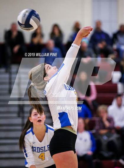 Thumbnail 2 in Ardsley vs. Red Hook (NYSPHSAA Class B Regional Semifinal) photogallery.