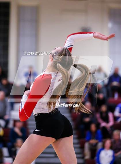 Thumbnail 1 in Ardsley vs. Red Hook (NYSPHSAA Class B Regional Semifinal) photogallery.