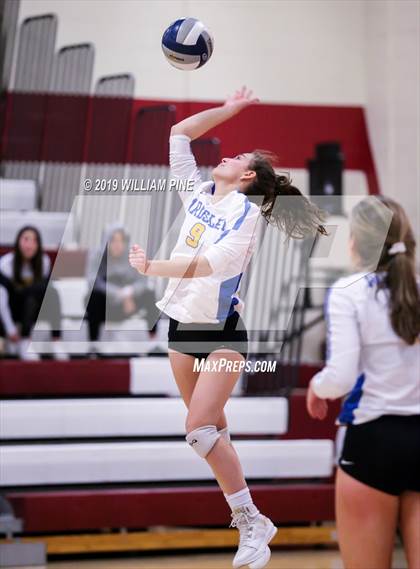 Thumbnail 2 in Ardsley vs. Red Hook (NYSPHSAA Class B Regional Semifinal) photogallery.
