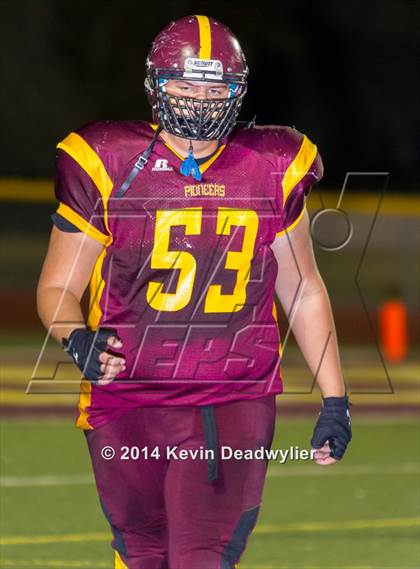Thumbnail 2 in Royal @ Simi Valley photogallery.