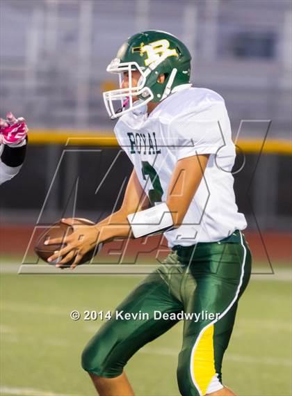 Thumbnail 2 in Royal @ Simi Valley photogallery.