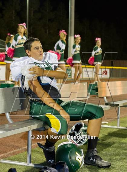 Thumbnail 1 in Royal @ Simi Valley photogallery.