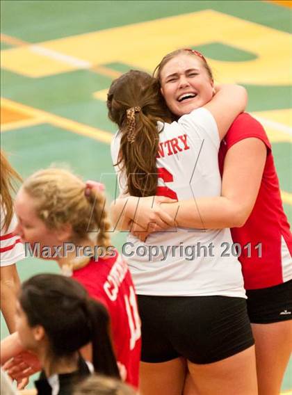 Thumbnail 3 in Ponaganset vs. Coventry (RIIL D1 Final) photogallery.
