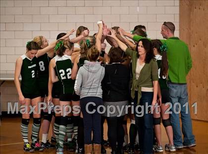 Thumbnail 2 in Ponaganset vs. Coventry (RIIL D1 Final) photogallery.