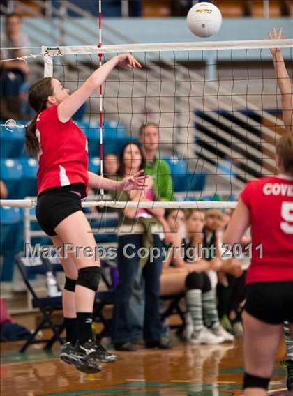 Thumbnail 2 in Ponaganset vs. Coventry (RIIL D1 Final) photogallery.