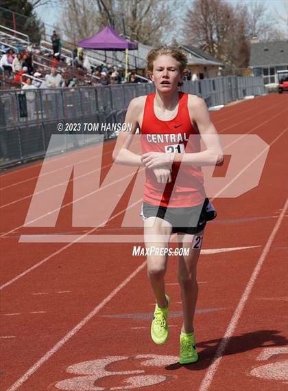 Thumbnail 3 in Altitude Running Invite (Track Events) photogallery.