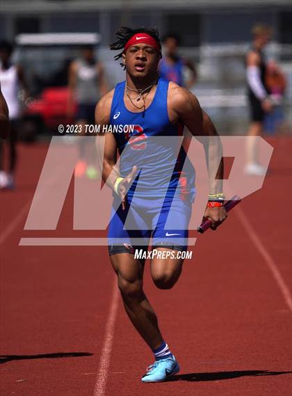 Thumbnail 3 in Altitude Running Invite (Track Events) photogallery.