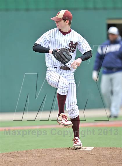 Thumbnail 2 in St. Michael's vs Liberty Christian (Texas Private School Classic) photogallery.