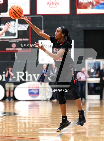 Thumbnail 2 in Freedom vs. Southeast Guilford (NCHSAA 3A Western Regional Final) photogallery.