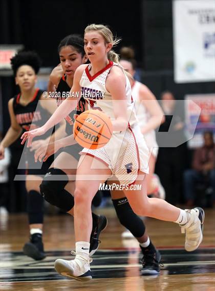 Thumbnail 3 in Freedom vs. Southeast Guilford (NCHSAA 3A Western Regional Final) photogallery.