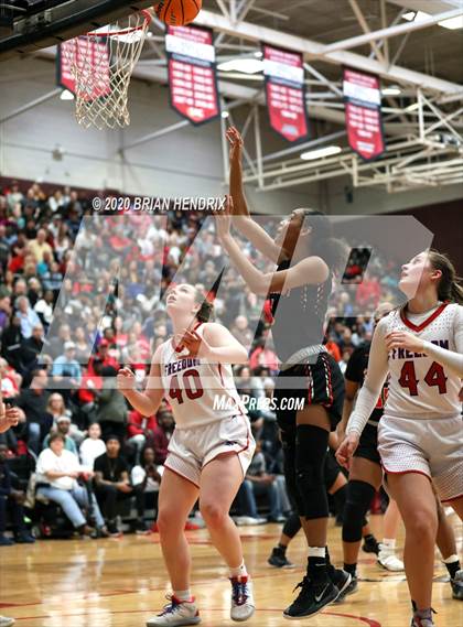 Thumbnail 3 in Freedom vs. Southeast Guilford (NCHSAA 3A Western Regional Final) photogallery.