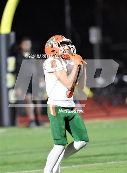 Thumbnail 2 in Bishop Moore vs Eastside (FHSAA 3A Region 2 Regional Quarterfinal) photogallery.