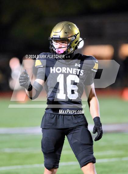 Thumbnail 1 in Bishop Moore vs Eastside (FHSAA 3A Region 2 Regional Quarterfinal) photogallery.