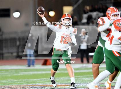 Thumbnail 1 in Bishop Moore vs Eastside (FHSAA 3A Region 2 Regional Quarterfinal) photogallery.