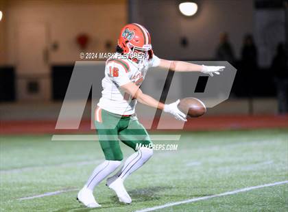 Thumbnail 2 in Bishop Moore vs Eastside (FHSAA 3A Region 2 Regional Quarterfinal) photogallery.