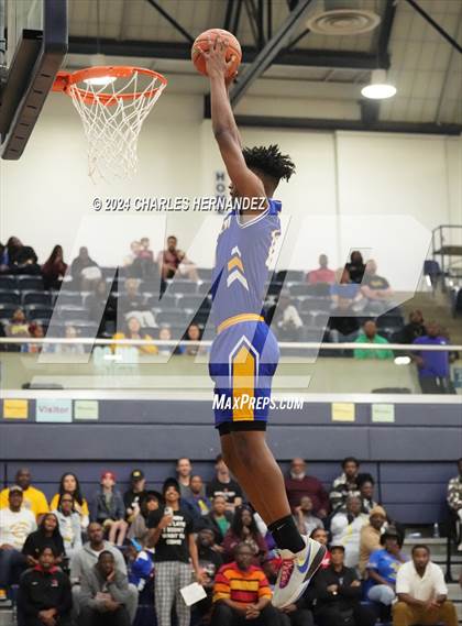 Thumbnail 2 in Washington vs Chapel Hill (UIL 4A Region III Semifinal) photogallery.