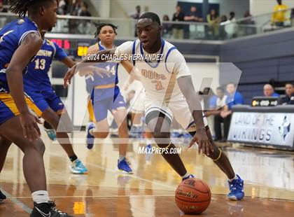Thumbnail 1 in Washington vs Chapel Hill (UIL 4A Region III Semifinal) photogallery.