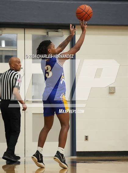 Thumbnail 2 in Washington vs Chapel Hill (UIL 4A Region III Semifinal) photogallery.