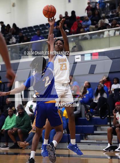 Thumbnail 2 in Washington vs Chapel Hill (UIL 4A Region III Semifinal) photogallery.