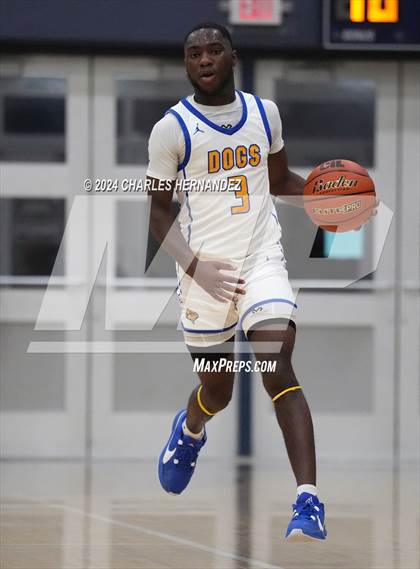 Thumbnail 1 in Washington vs Chapel Hill (UIL 4A Region III Semifinal) photogallery.