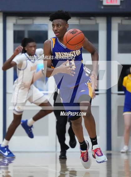 Thumbnail 3 in Washington vs Chapel Hill (UIL 4A Region III Semifinal) photogallery.