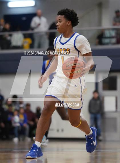 Thumbnail 1 in Washington vs Chapel Hill (UIL 4A Region III Semifinal) photogallery.