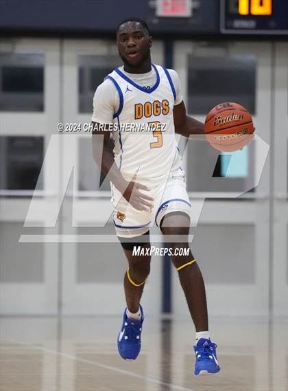 Thumbnail 3 in Washington vs Chapel Hill (UIL 4A Region III Semifinal) photogallery.