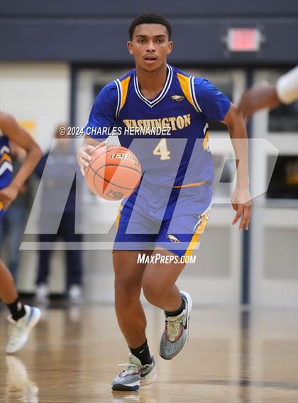 Thumbnail 3 in Washington vs Chapel Hill (UIL 4A Region III Semifinal) photogallery.